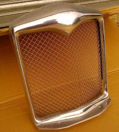 Aluminium radiator shell